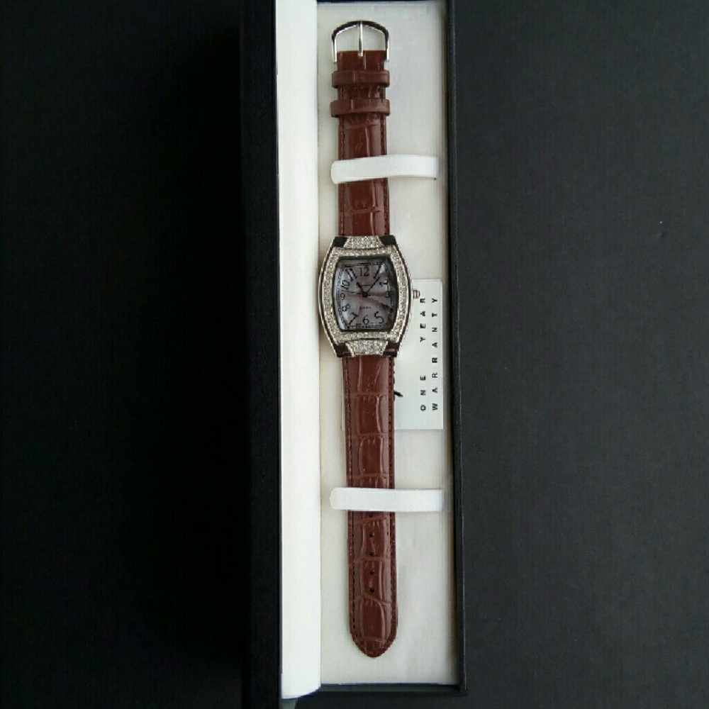 Genevex Quartz Watch - Picture 2 of 6